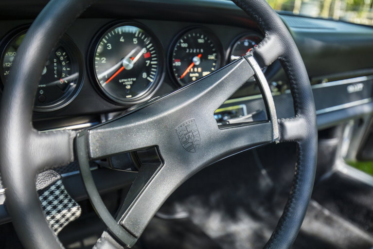 Porsche 911 T