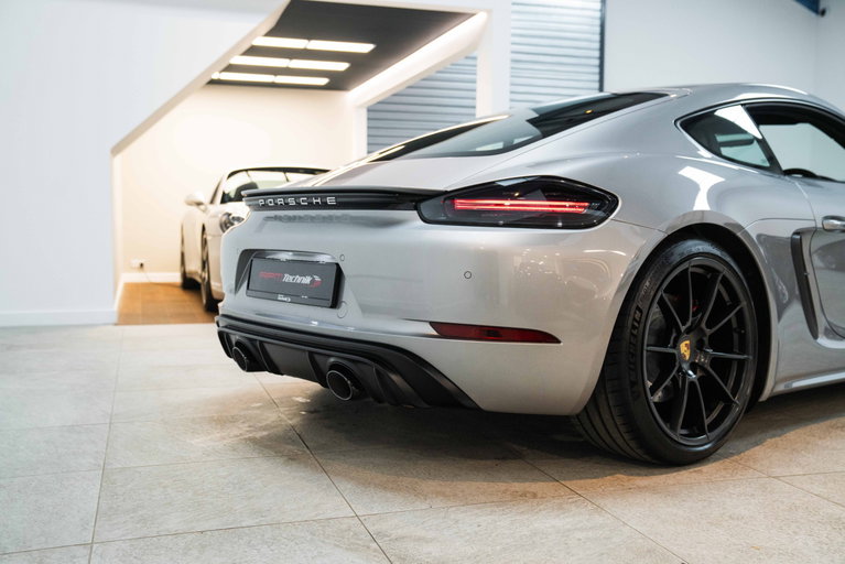 Porsche 718 Cayman GTS 4.0