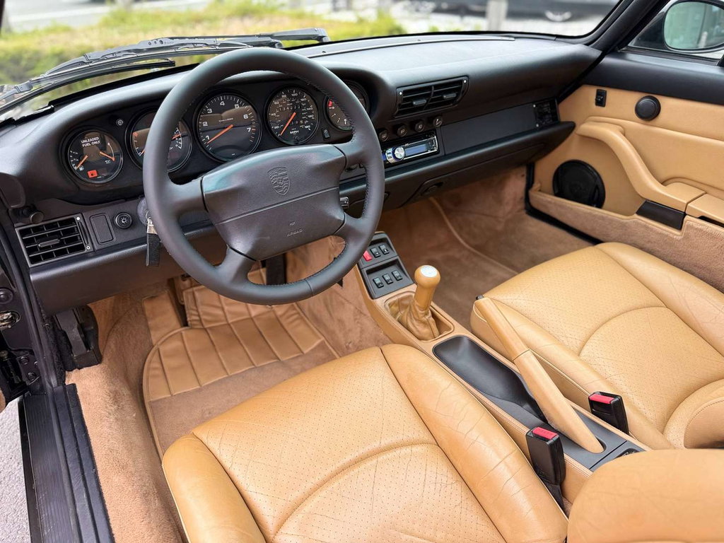 Porsche 993 Carrera 4