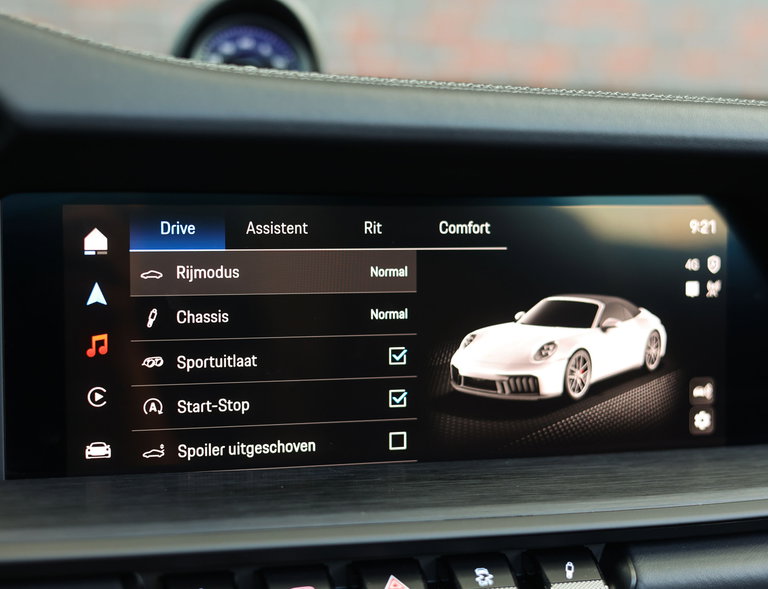 Porsche 992.2 Carrera 4 GTS