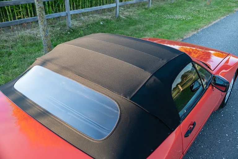 Porsche 944 S2 Cabriolet