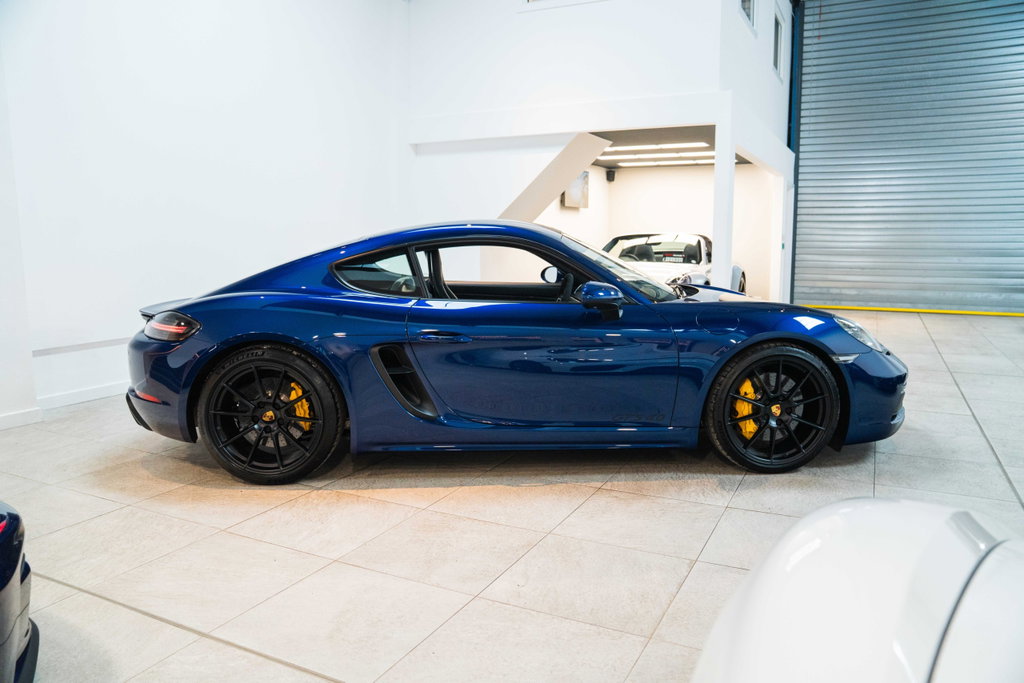 Porsche 718 Cayman GTS 4.0