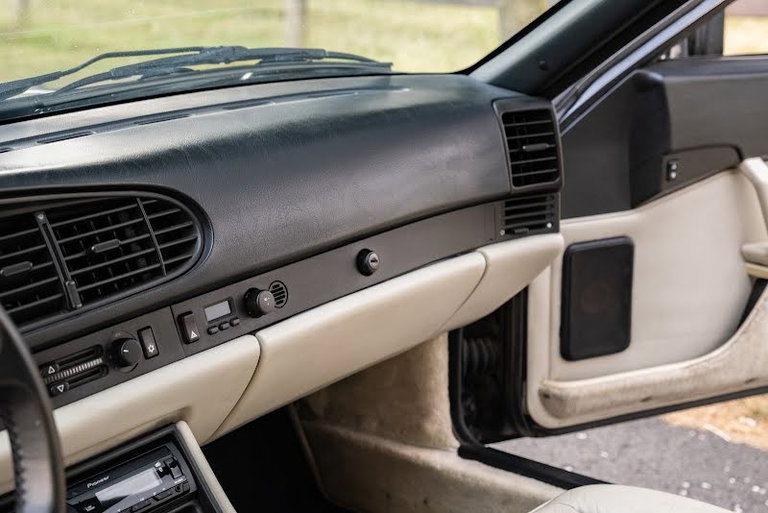 Porsche 944 S2 Coupé