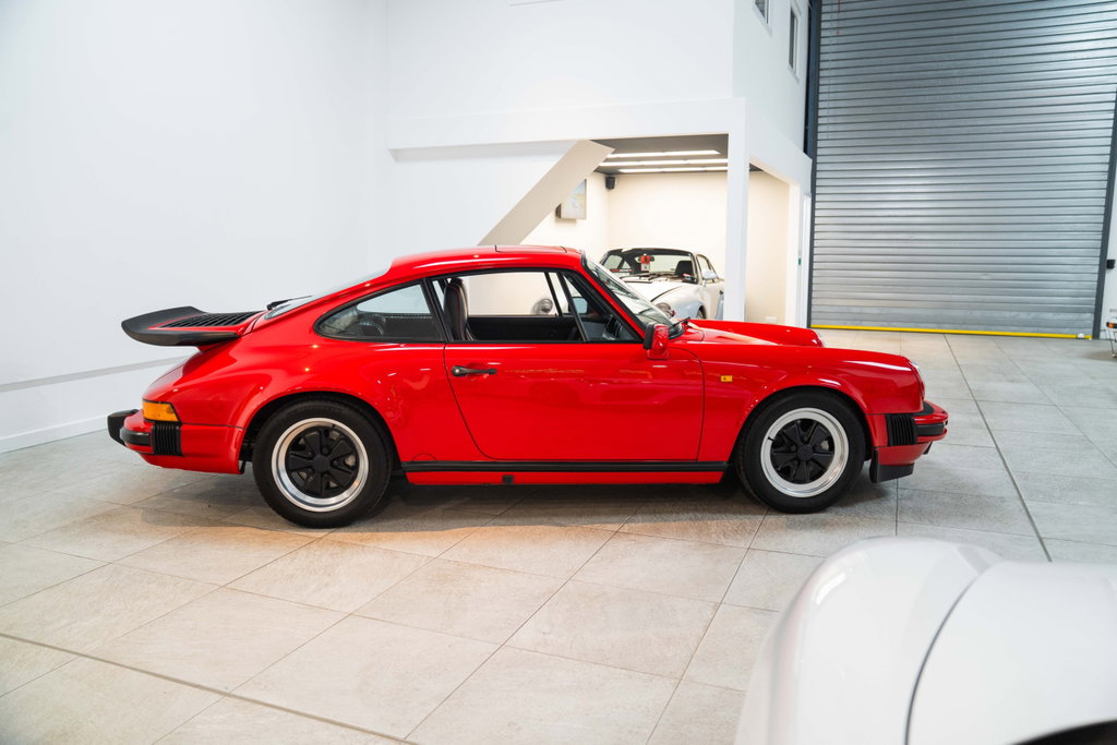 Porsche 911 Carrera 3.2