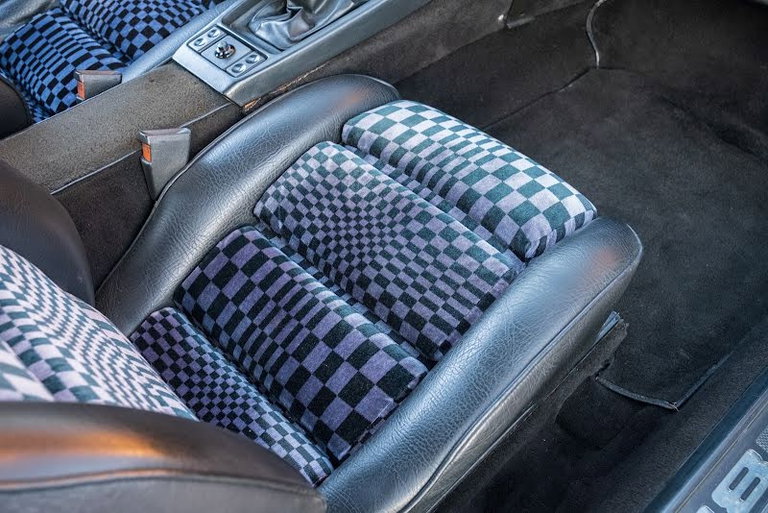 Porsche 928