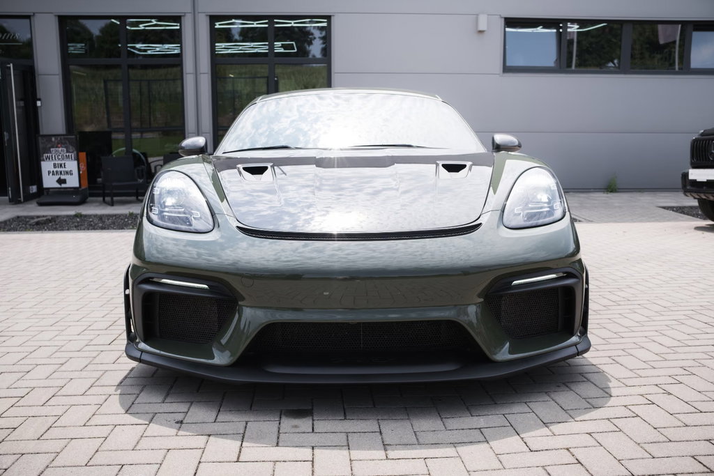 Porsche 718 Cayman GT4 RS