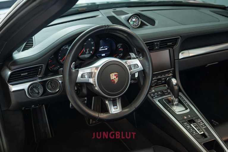 Porsche 991 Carrera 4S