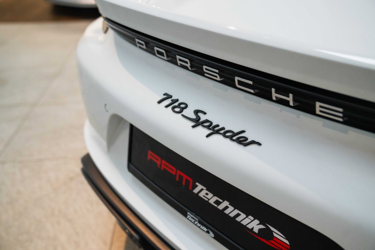 Porsche 718 Spyder