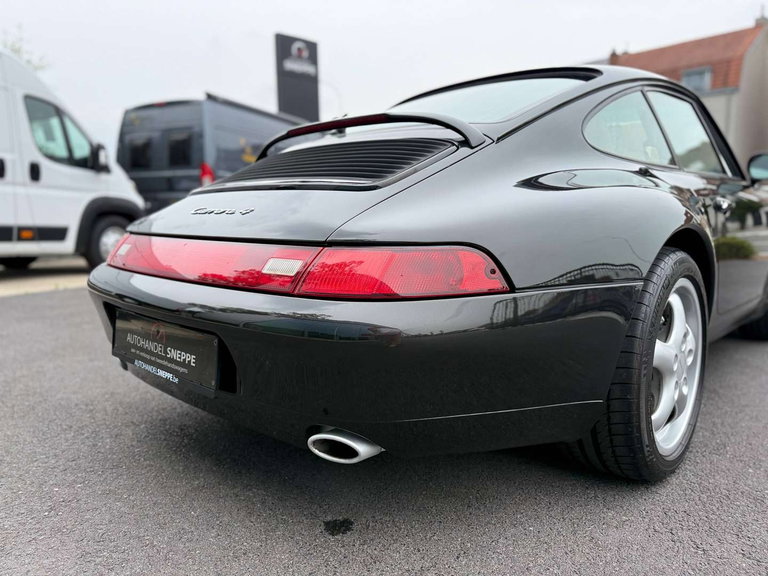 Porsche 993 Carrera 4