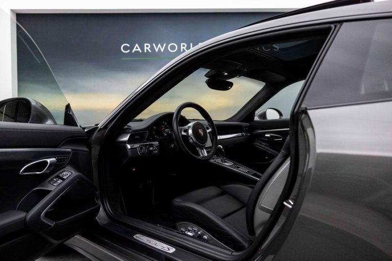Porsche 991 Carrera 4S