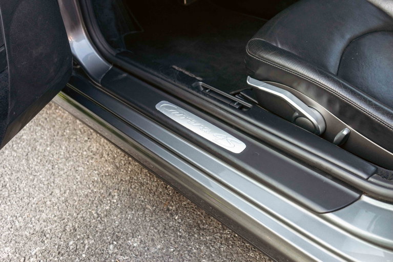 Porsche 997.2 Carrera 4S