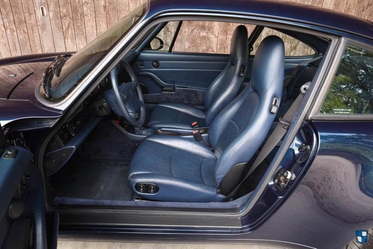 Porsche 993 Carrera 4