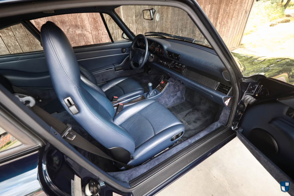 Porsche 993 Carrera 4