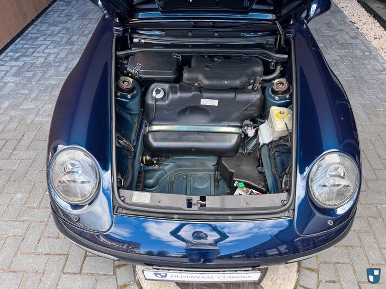 Porsche 993 Carrera 4