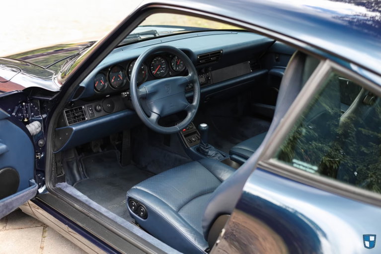 Porsche 993 Carrera 4