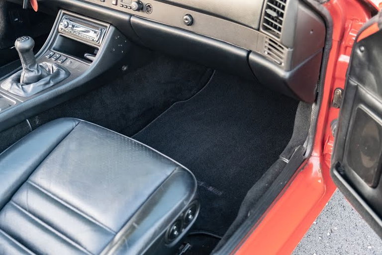 Porsche 944 S2 Cabriolet