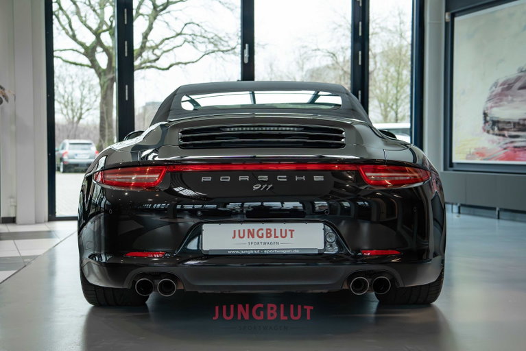 Porsche 991 Carrera 4S