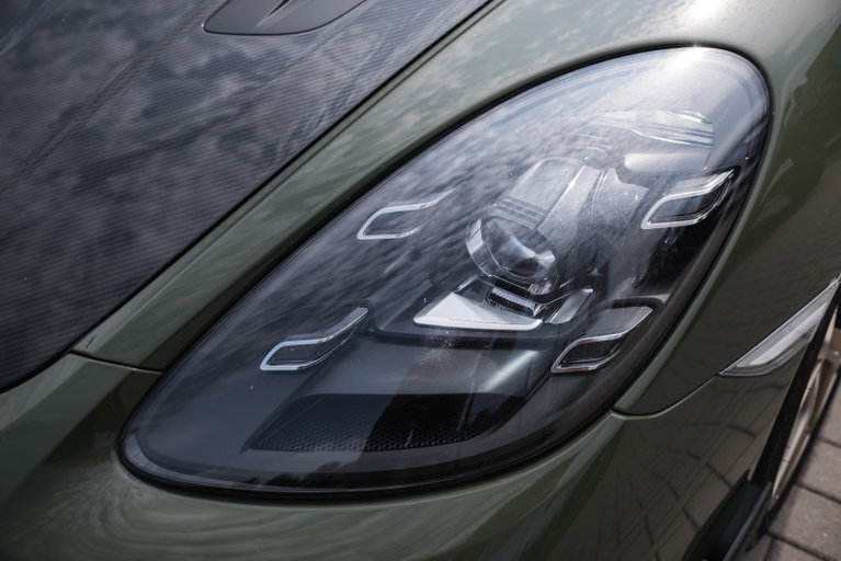 Porsche 718 Cayman GT4 RS