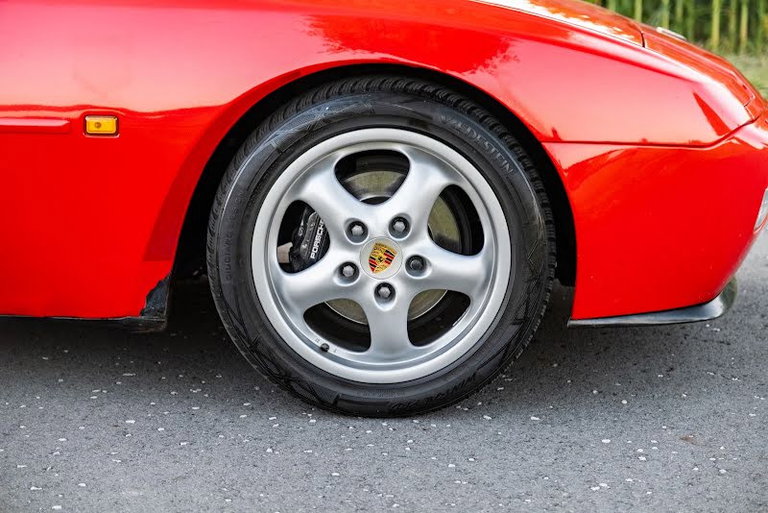 Porsche 944 S2 Cabriolet