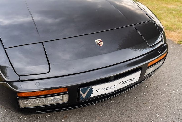 Porsche 944 S2 Coupé