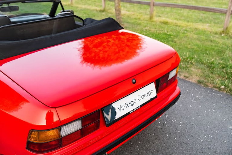 Porsche 944 S2 Cabriolet