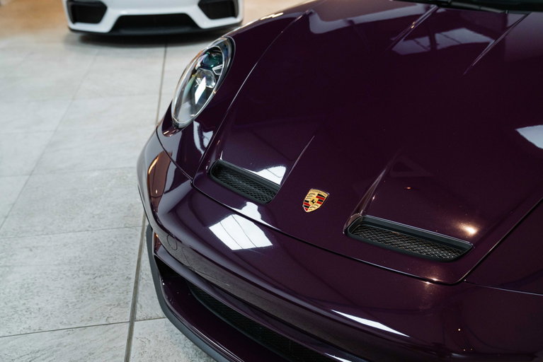 Porsche 992 GT3 Touring
