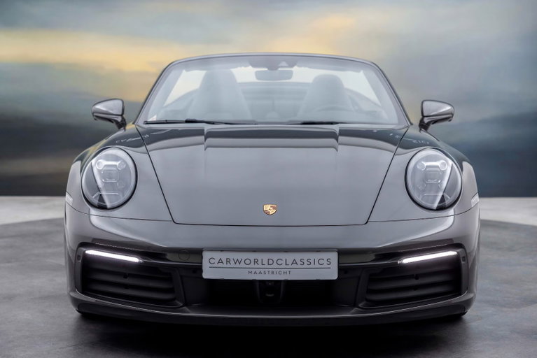 Porsche 992 Carrera 4S
