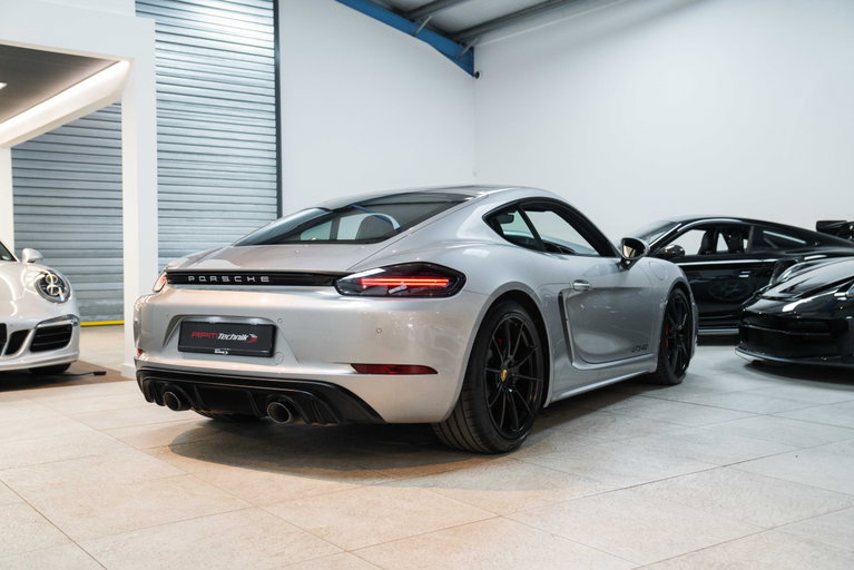 Porsche 718 Cayman GTS 4.0