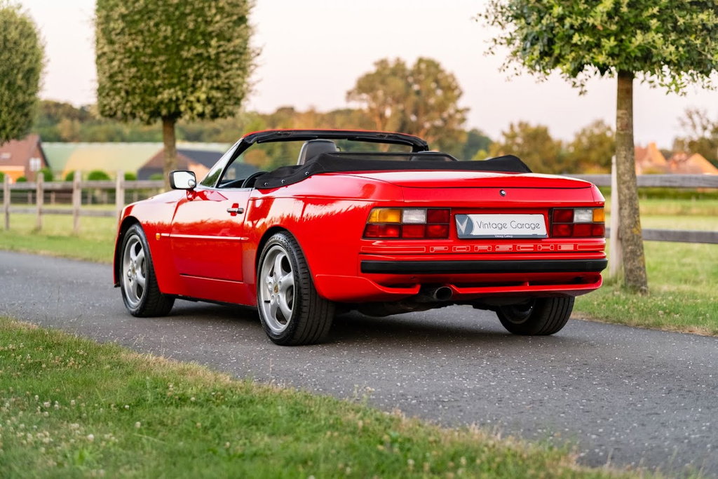 Porsche 944 S2 Cabriolet