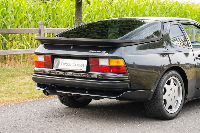 Porsche 944 S2 Coupé