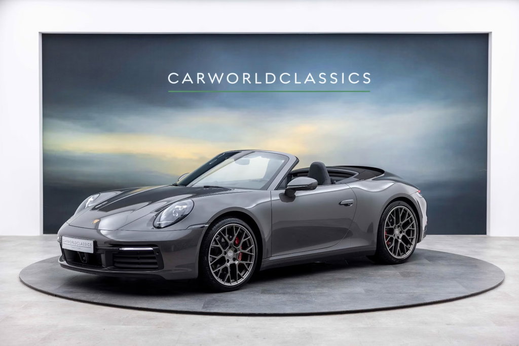 Porsche 992 Carrera 4S
