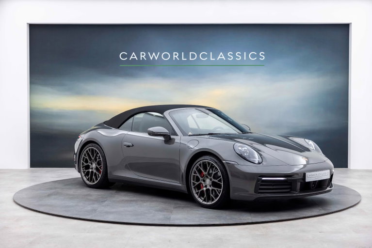 Porsche 992 Carrera 4S