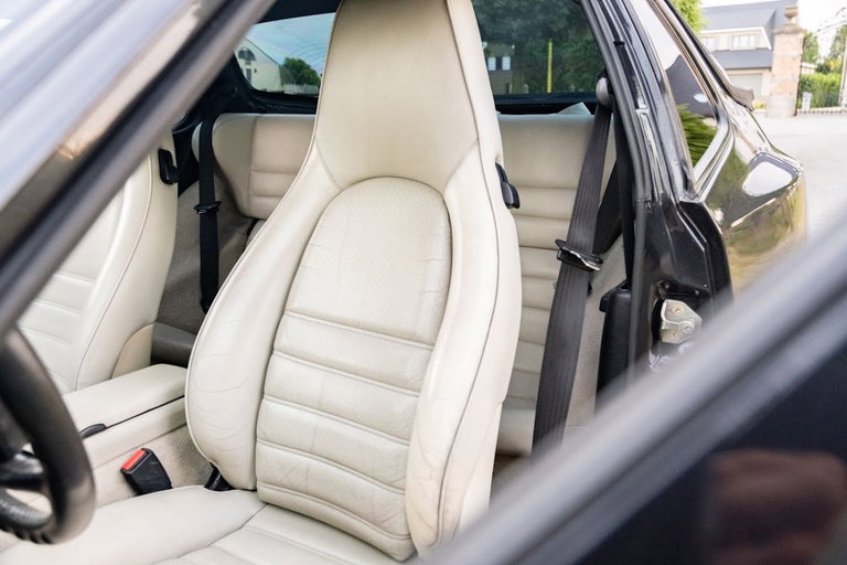Porsche 944 S2 Coupé