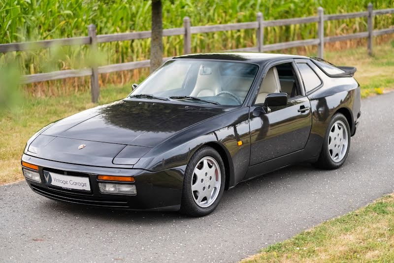 Porsche 944 S2 Coupé