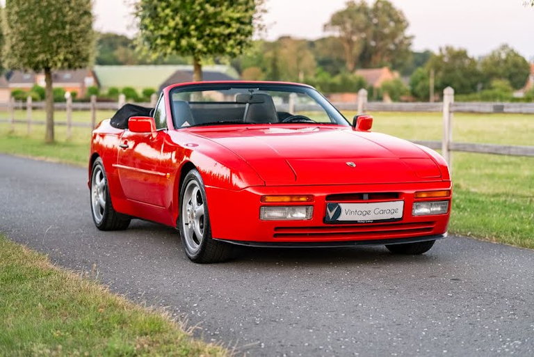 Porsche 944 S2 Cabriolet