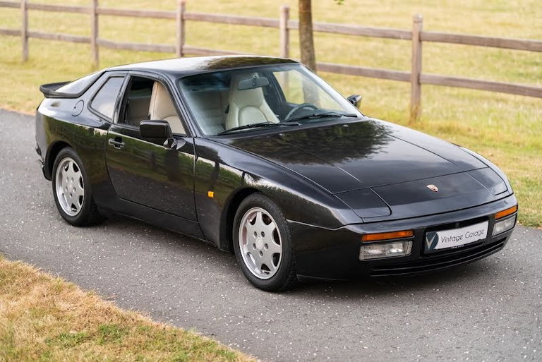 Porsche 944 S2 Coupé