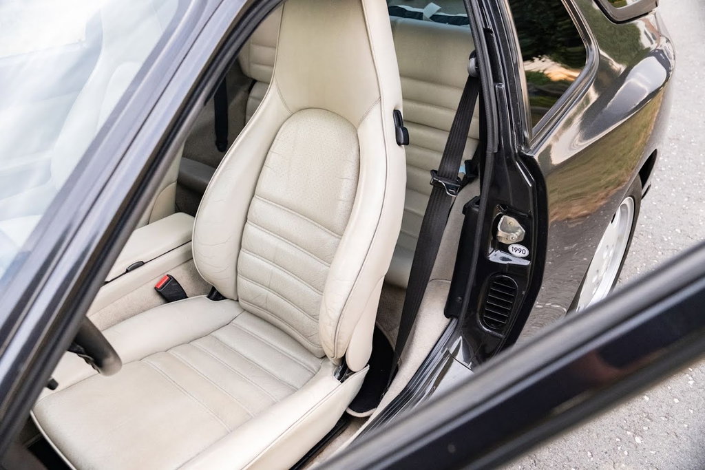 Porsche 944 S2 Coupé