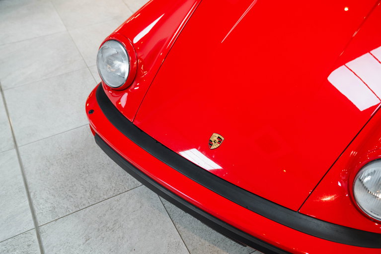 Porsche 911 Carrera 3.2
