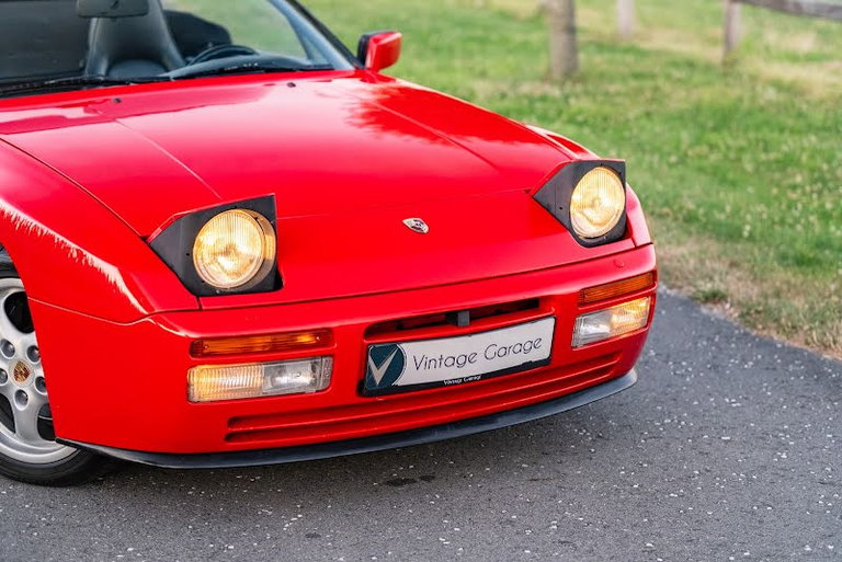 Porsche 944 S2 Cabriolet