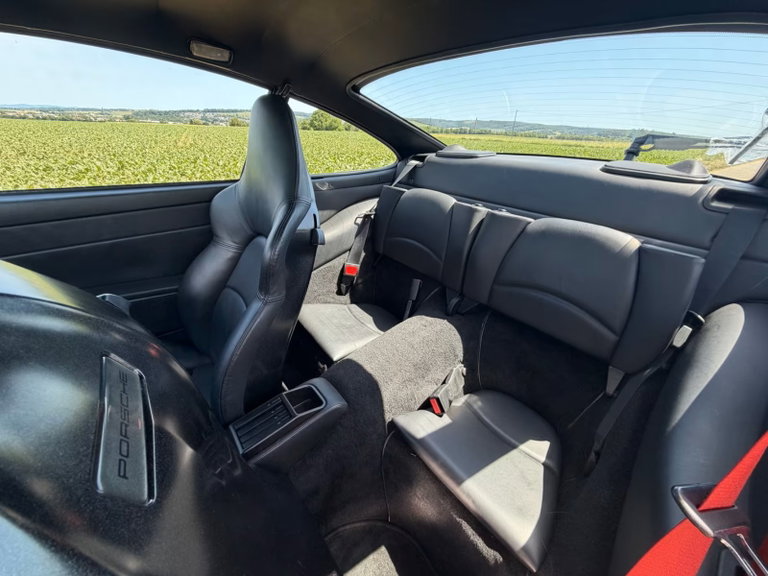 Porsche 993 Carrera 4S