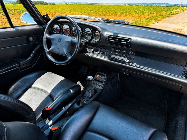 Porsche 993 Carrera 4S