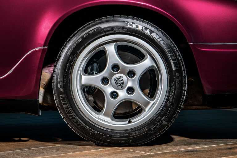 Porsche 964 Carrera 2