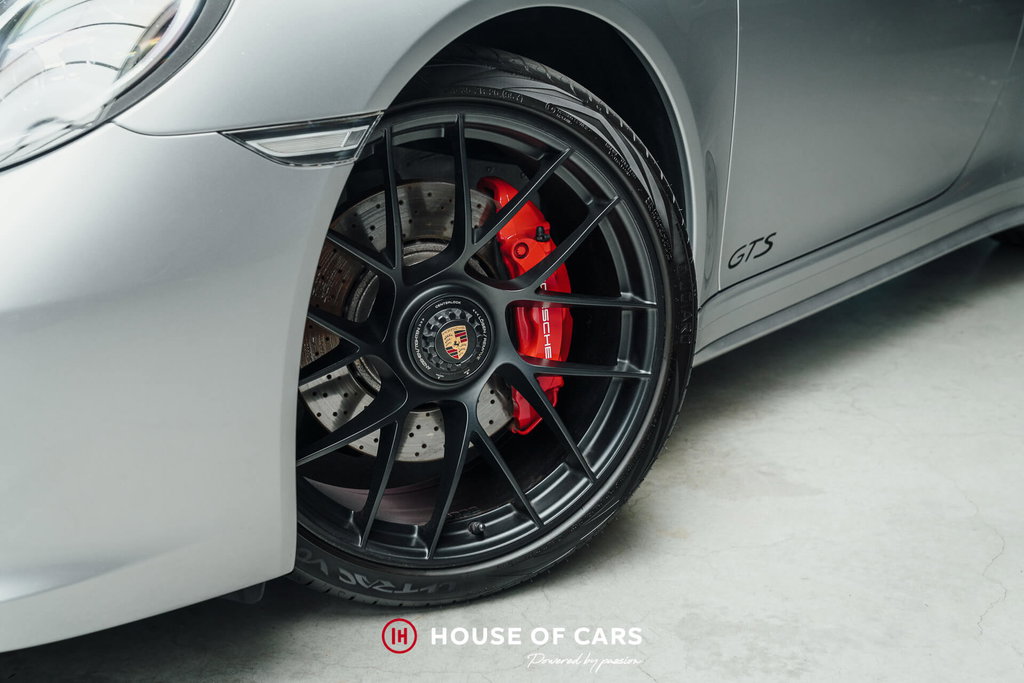 Porsche 991.2 Carrera GTS