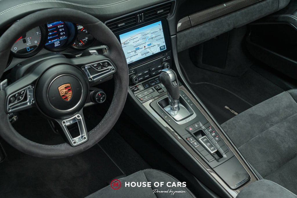 Porsche 991.2 Carrera GTS