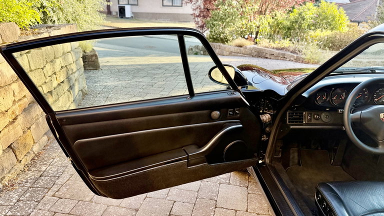 Porsche 993 Carrera