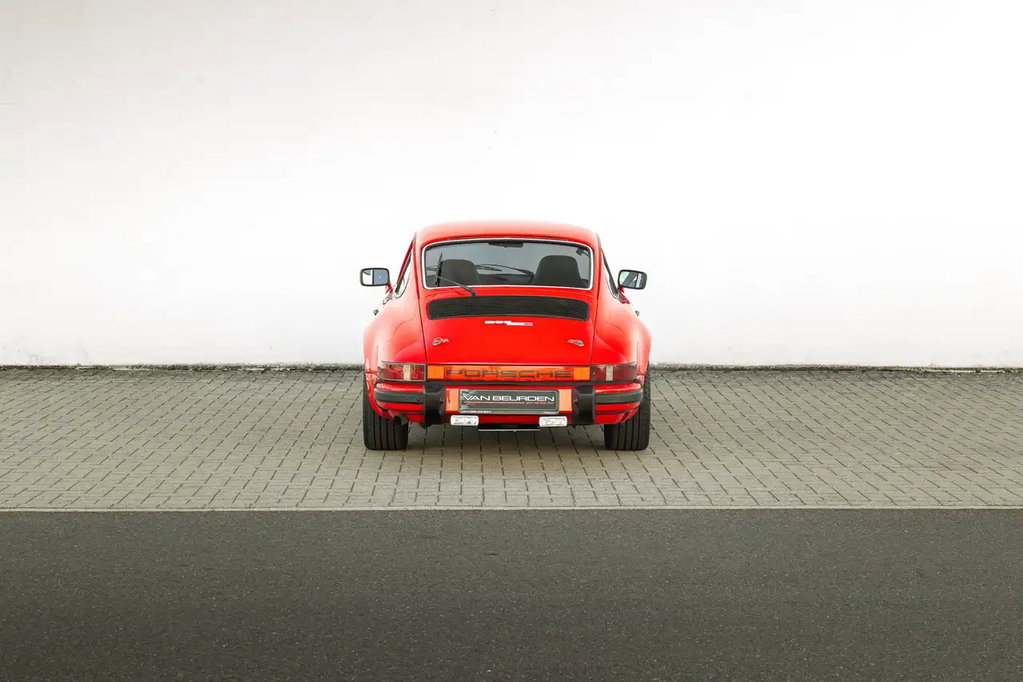Porsche 911 SC