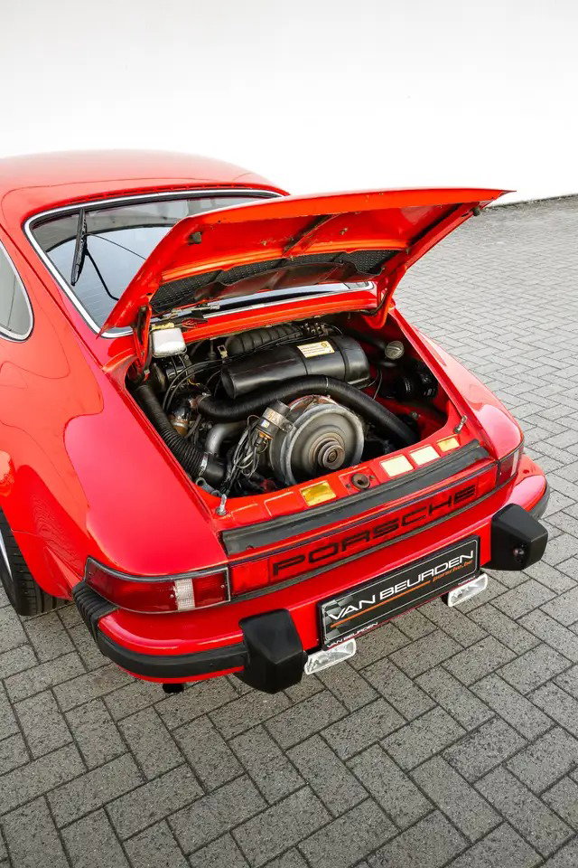 Porsche 911 SC