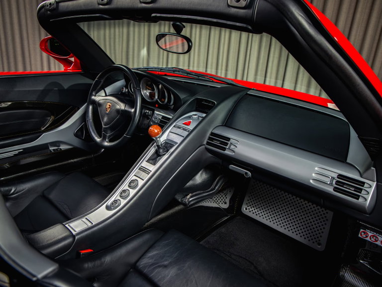 Porsche Carrera GT