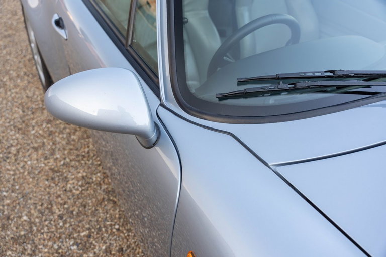 Porsche 993 Carrera 4