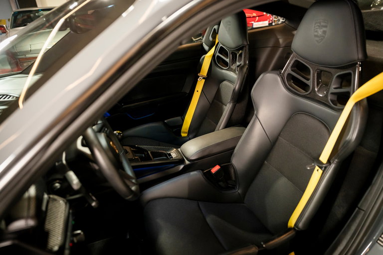 Porsche 992 GT3 Touring
